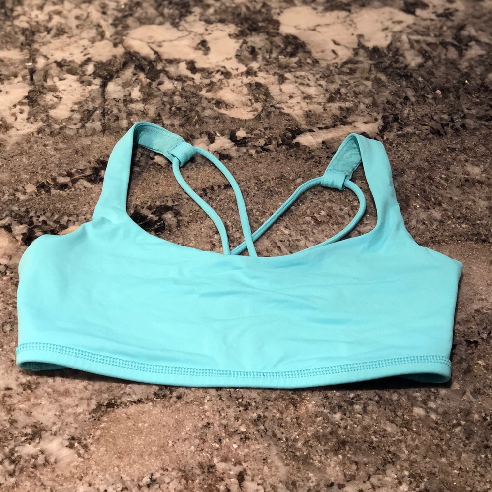 Lululemon Free To Be Bra! Gorgeous Blue